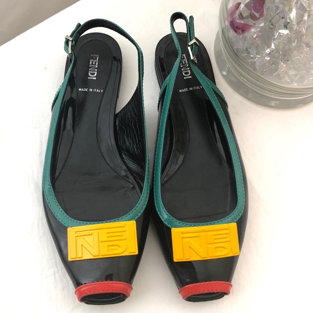 Women Fendi shoes size US 9 genuine black, red